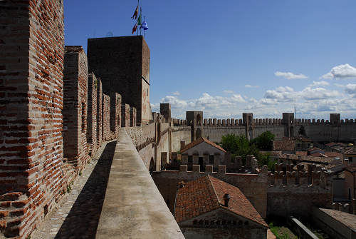 camminamento di ronda sulle mura di Cittadella