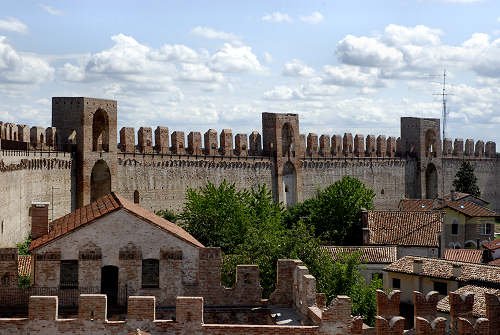 camminamento di ronda sulle mura di Cittadella