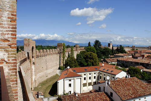 camminamento di ronda sulle mura di Cittadella