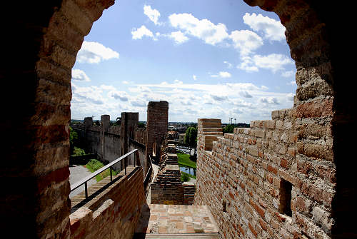 camminamento di ronda sulle mura di Cittadella