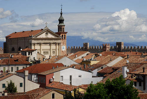 camminamento di ronda sulle mura di Cittadella