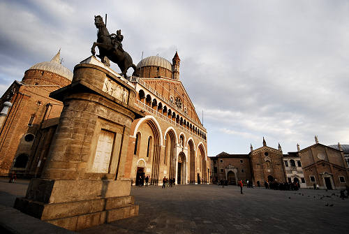 statua equestre di Bartolomeo Colleoni il Gattamelata di Donatello