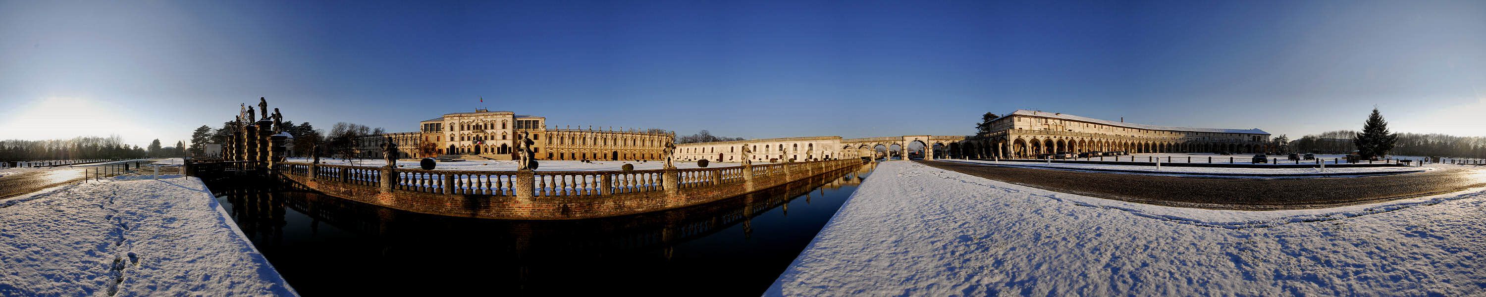 Piazzola sul Brenta, villa Contarini