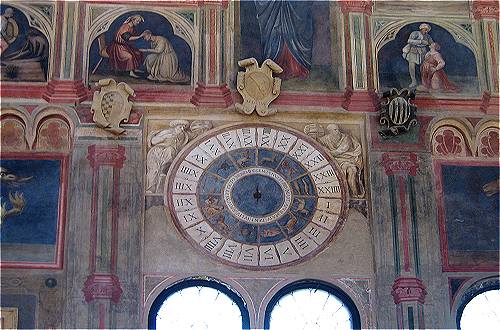 Padova, il palazzo della Ragione, il Salone, le piazze Erbe Frutta