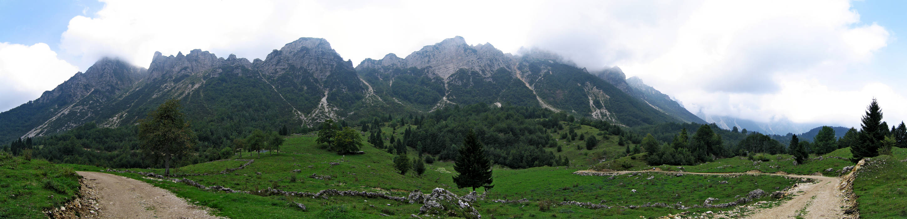 Montagnole di Recoaro Terme, Piccole Dolomiti Alto Vicentino