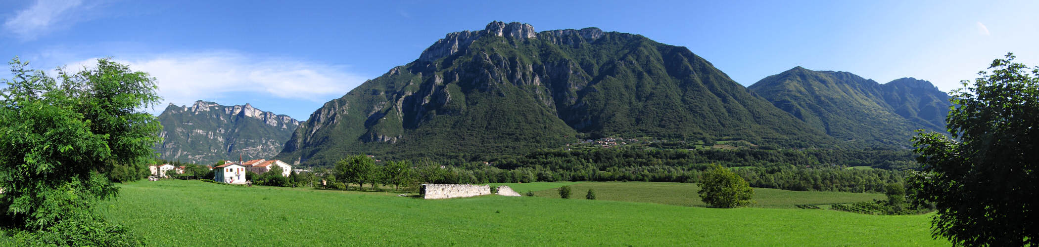 da Velo d'Astico verso la Valdastico