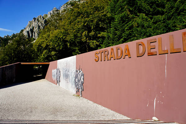 salita al rifugio Papa al Pasubio, strada Scarubbi strada Eroi