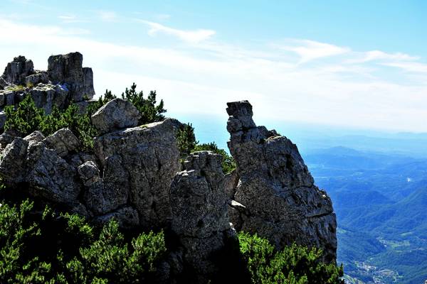 Strada delle 52 gallerie al monte Pasubio, da passo Xomo bocchetta Campiglia al rifugio gen. A.Papa