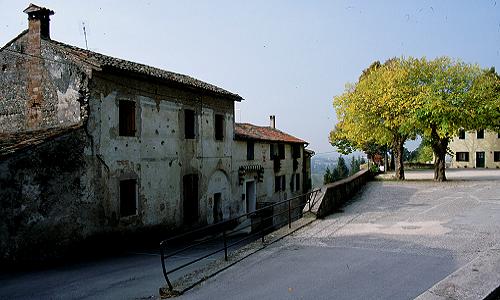 Susegana, Castello di Collalto