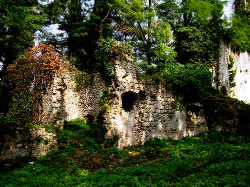 Susegana, Castello di Collalto