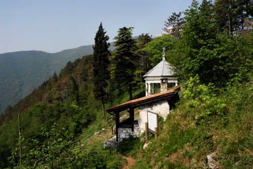 Pove del Grappa - sentiero didattico Madonna del Cornon