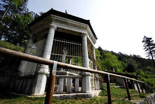 Pove del Grappa - sentiero didattico Madonna del Cornon