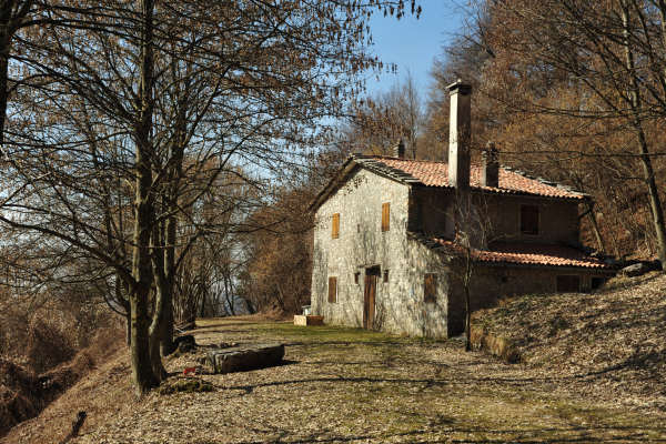 Canal del Brenta a Solagna, eremo di San Giorgio e cresta San Giorgio