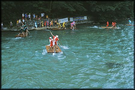 palio delle zattere a Valstagna