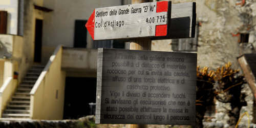 sentiero del Vu da Londa di Valstagna al Col d'Astiago nell'Altopiano di Asiago