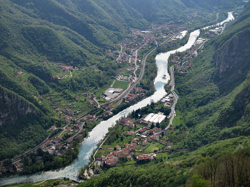 sentiero del Vu da Londa di Valstagna al Col d'Astiago nell'Altopiano di Asiago