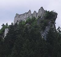 Castel Pietra