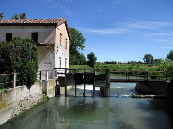 Martellago, mulini lungo il Marzenego e parco Laghetti