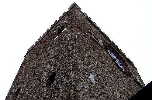 Mestre, piazza Ferretto e il Castello di Mestre