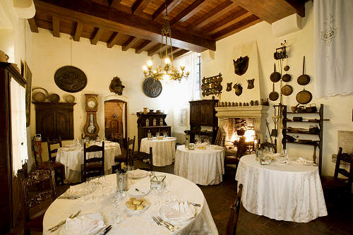 Castello di Bevilacqua, ristorante