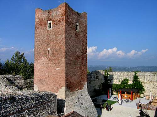 Castello Bellaguardia o Castello di Giulietta - Montecchio Maggiore