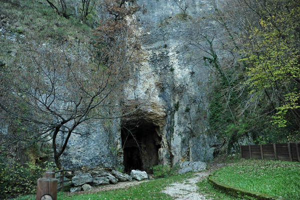 Buso della Rana a Priabona di Monte di Malo