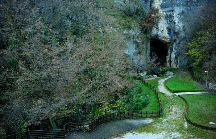Monte di Malo, Buso della Rana